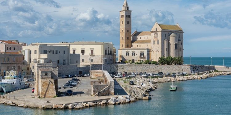 Trani e la Cattedrale sul mare