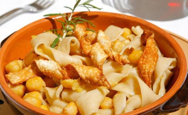 Ciciri e Tria: la ricetta