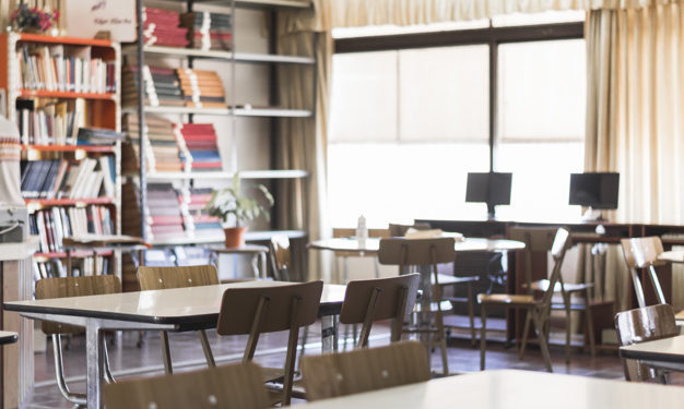 Emiliano e didattica a distanza: “inconcepibile obbligo di frequenza in pandemia”