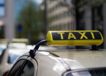 Lecce: Buoni viaggio destinati a disabili e famiglie in difficoltà per l’utilizzo di taxi o servizi di noleggio con conducente, pubblicato l’avviso