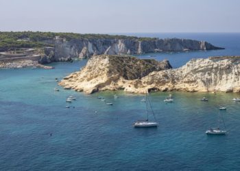 Come raggiungere una delle mete estive più amate, la Puglia