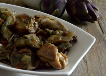 Coniglio ai Carciofi in Umido