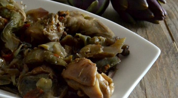 Coniglio ai Carciofi in Umido