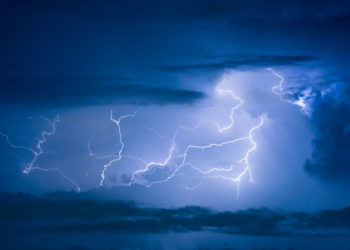 Maltempo: Domani allerta gialla per piogge, temporali e venti in tutta la Puglia