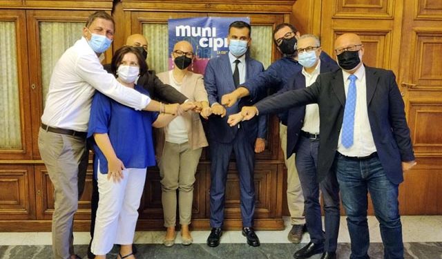 “Municipi sonori”: l’orchestra e il coro della Fondazione Petruzzelli in concerto nei cinque Municipi