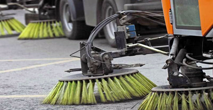 “Bari di notte”: Amiu avvia una campagna straordinaria di lavaggio della sede stradale in tutta la città, pubblicata l’ordinanza per divieti di sosta da domani fino al 30 agosto
