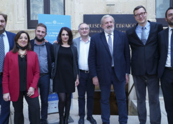 EMILIANO A LECCE PER L’INAUGURAZIONE DELLA MOSTRA “DALLA TERRAFERMA ALLA TERRA PROMESSA: ALIYA BET DALL’ITALIA A ISRAELE, 1945 – 1948”