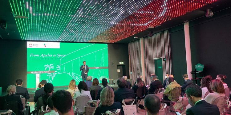 A JOURNEY INTO BEAUTY AND INNOVATION: FROM APULIA TO SPACE FORUM INTERNAZIONALE QUESTA MATTINA A EXPO DUBAI CON L’AGENZIA SPAZIALE EUROPEA