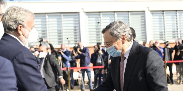 VISITA ALL’ITS CUCCOVILLO CON IL PRESIDENTE DRAGHI  EMILIANO: “STIAMO PROGRAMMANDO IL NOSTRO FUTURO E VOGLIAMO FARLO INSIEME AL GOVERNO”.