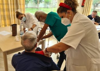 RAGGIUNTI OGGI 6 MILIONI DI VACCINI IN PUGLIA. LOPALCO: SFORZO ECCEZIONALE IN NOVE MESI