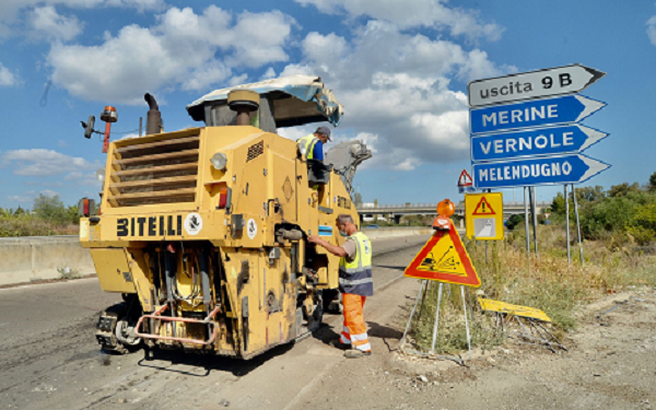 Tangenziale Est cominciati i lavori per il rifacimento stradale