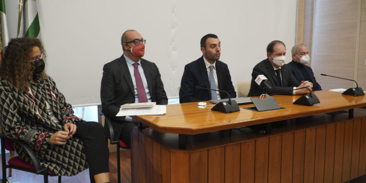 Sezpuglia.com, online il nuovo portale delle Zone Economiche Speciali di Puglia Delli Noci: Uno strumento utile il cui messaggio principale è “Investire in Puglia conviene”