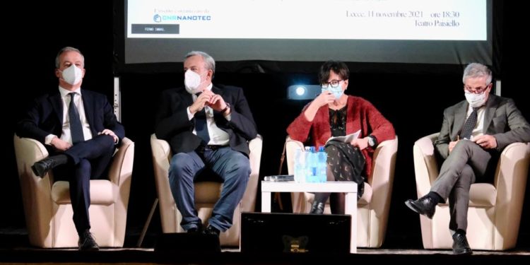 SCIENZE DELLA VITA E MEDICINA DI PRECISIONE, EMILIANO: “TECNOPOLO GIÀ OPERATIVO, RISULTATO STRAORDINARIO”