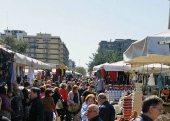 Mercati cittadini: aperture straordinarie per le festività