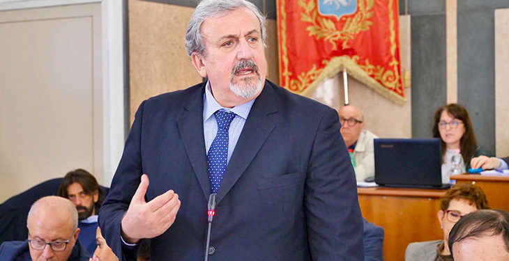 CIS TARANTO, DICHIARAZIONE EMILIANO