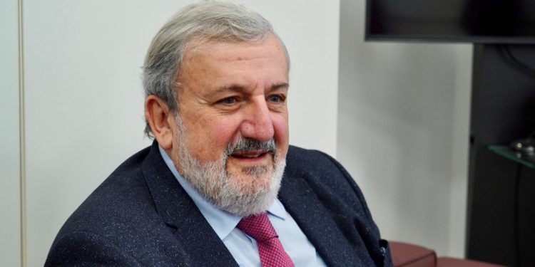 Fine stato di emergenza Covid, Emiliano: la pandemia non è ancora finita, il nostro impegno continua