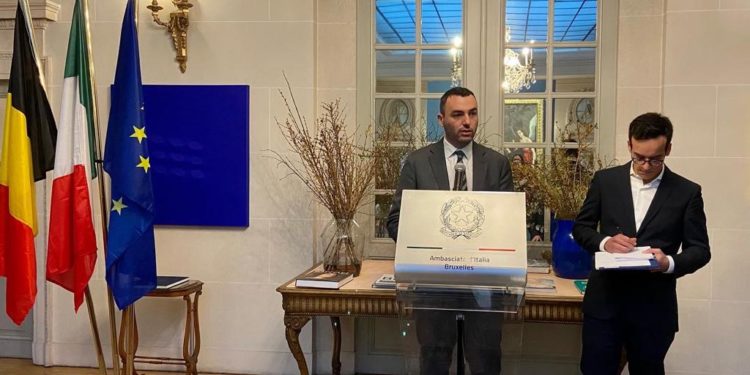 Farmaceutica e Biotecnologia, la delegazione pugliese guidata dall’assessore Delli Noci vola a Bruxelles