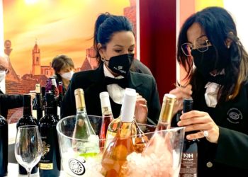 Al Vinitaly 2022 le donne dei vini di Puglia. Pentassuglia: “Forza trainante e valore aggiunto”