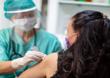 Secondo richiamo (quarta dose) per le persone anziane e fragili