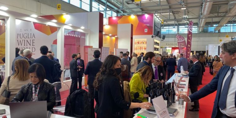 La Puglia al Vinitaly 2022, Pentassuglia: “Occasione importante per le nostre imprese e le nostre eccellenze”