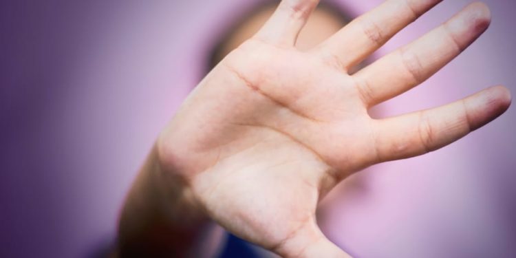 Molestie sul lavoro. Il titolare ne risponde
