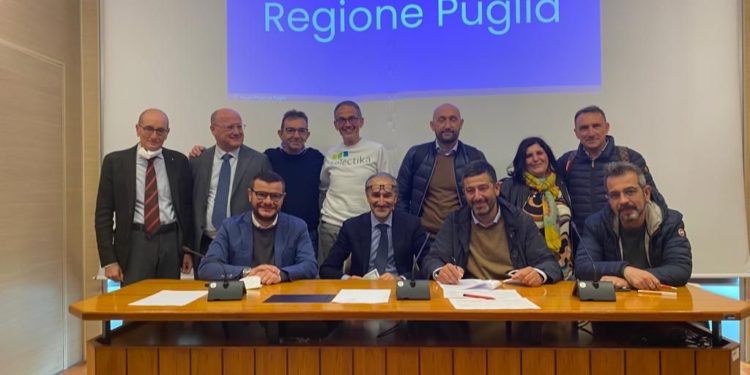 FIRMATO ACCORDO SELECTIKA, DAL 1 GIUGNO LE PRIME ASSUNZIONI DI LAVORATORI EX OM