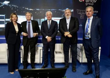 Aeroporto di Brindisi, Emiliano all’apertura della prima Torre di controllo gestita da remoto: “Il capitale umano qui impiegato farà un salto di qualità”