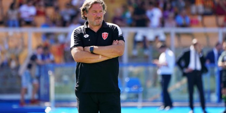 Lecce-Monza 1-1, gol di Sensi e Gonzalez