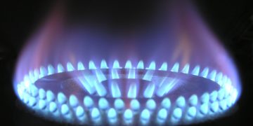 Gas, Centrodestra: nostra rete territoriale per chi non ha Spid