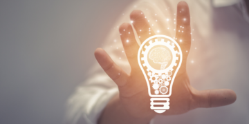 Urso firma decreto che assegna 300 milioni ai progetti delle imprese del Mezzogiorno